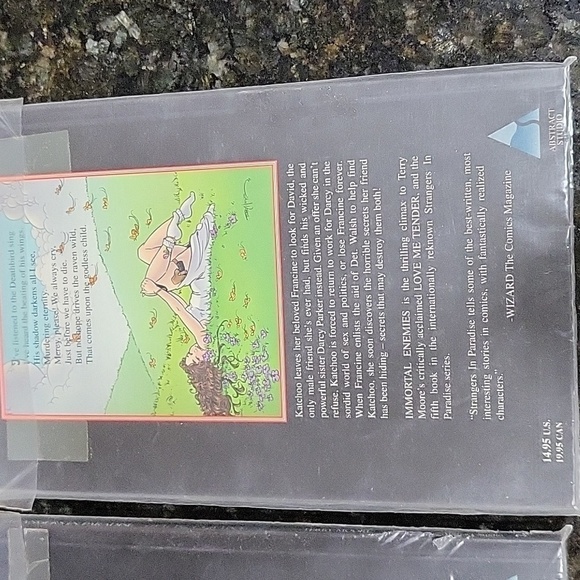 Strangers In Paradise, Sanctuary, Immortal Enemies, It's a Good Life Comic Books - Picture 6 of 8